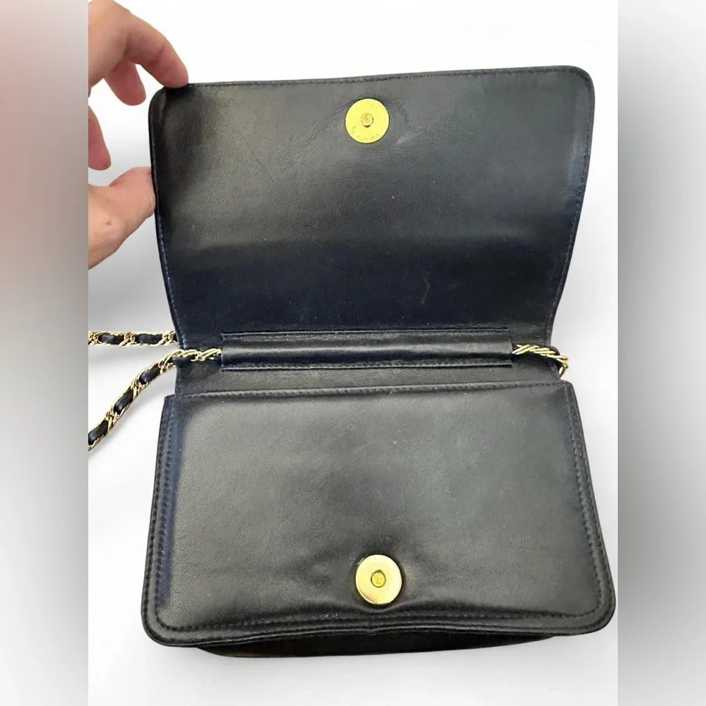 Jay Herbert NY Vintage Quilted Chain Crossbody Navy